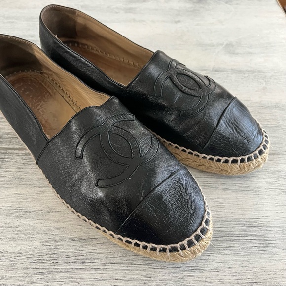 CHANEL CC Cap toe Classic Black Leather Espadrilles size 40 - Picture 4 of 11